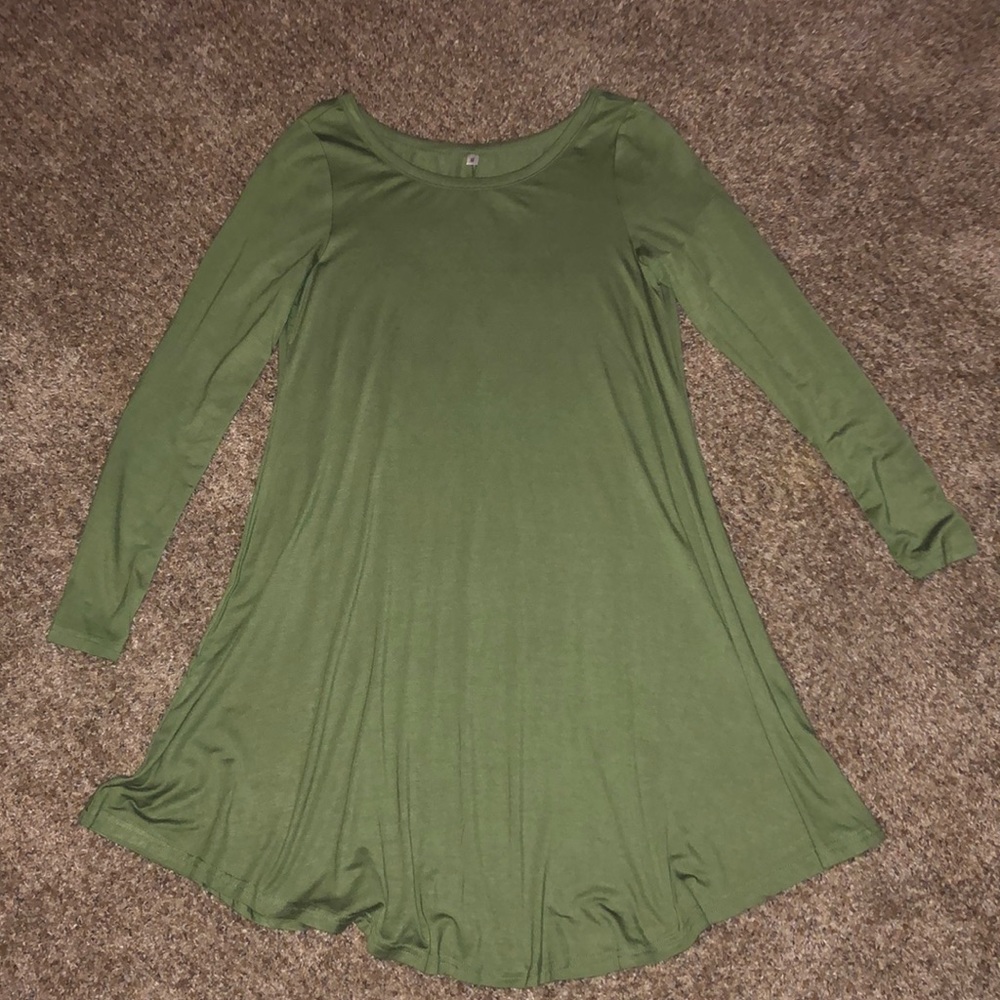 Long sleeve dress